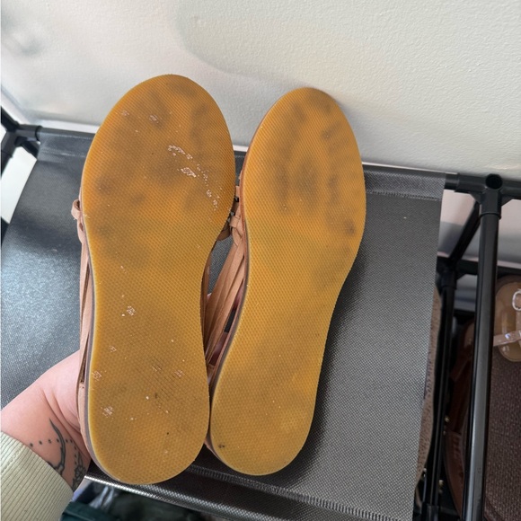 Nisolo Women's Huarache Sandal - Almond - Picture 8 of 9